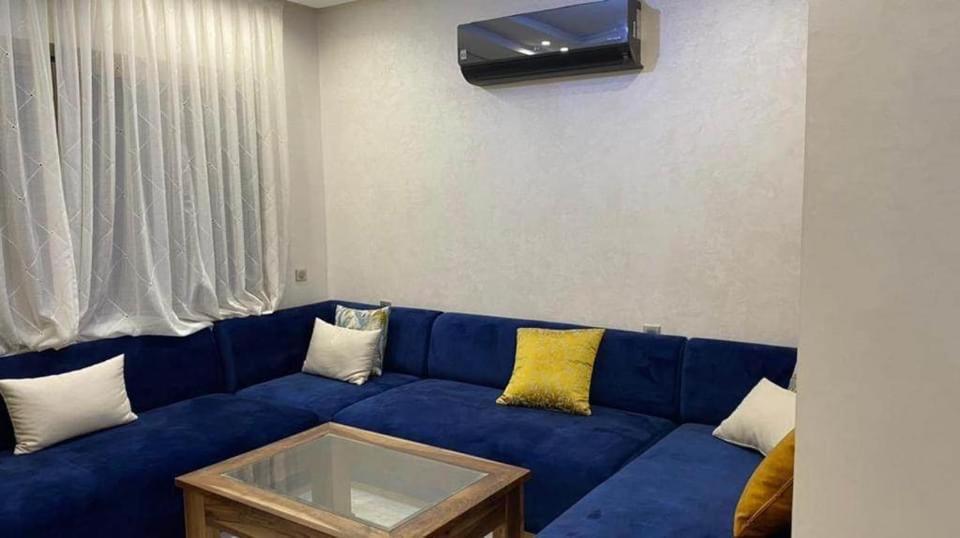 امي وادار Apartment